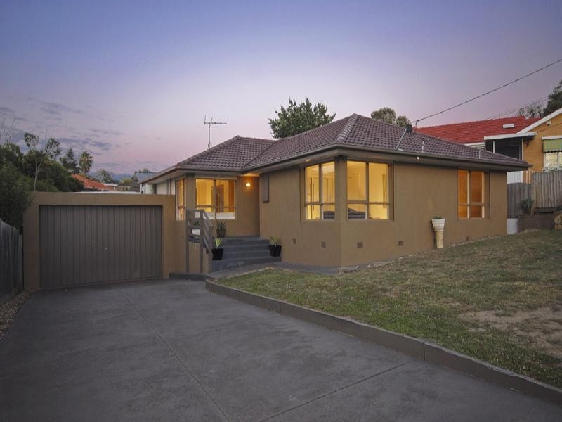 35 Avocet Street, Doncaster East VIC 3109