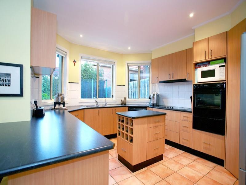 74 Valepark Drive, Donvale VIC 3111