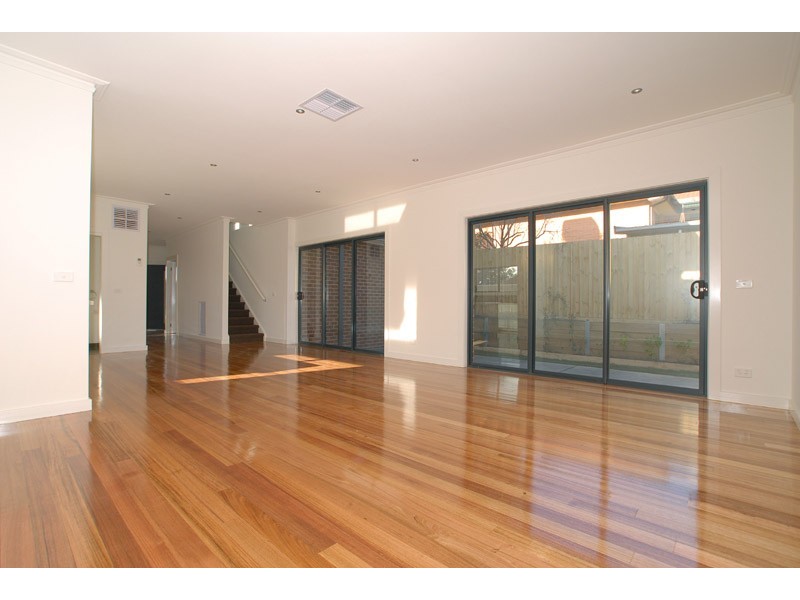 1/46 Thea Grove, Doncaster East VIC 3109