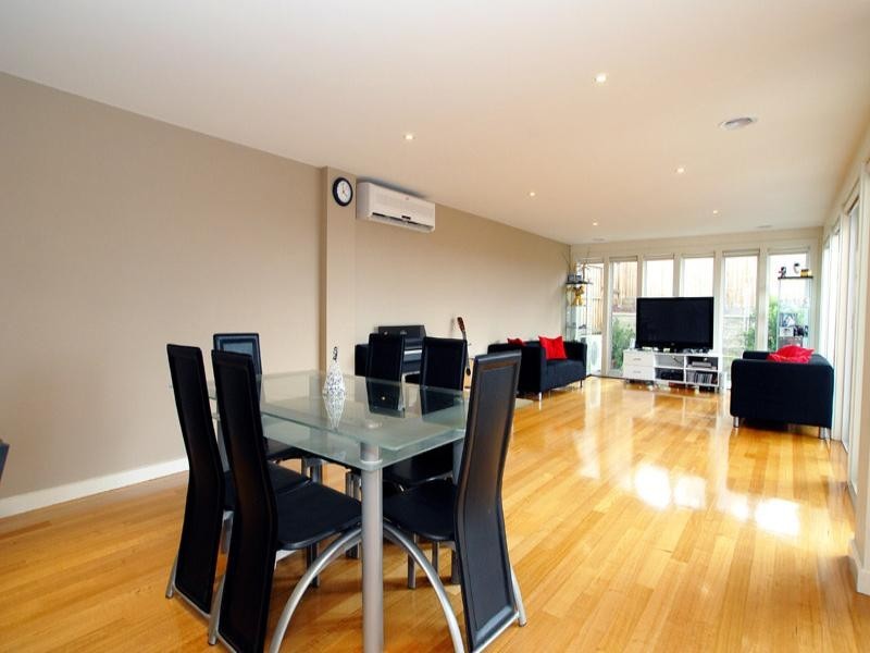 4/1 Nartanda Court, Doncaster East VIC 3109
