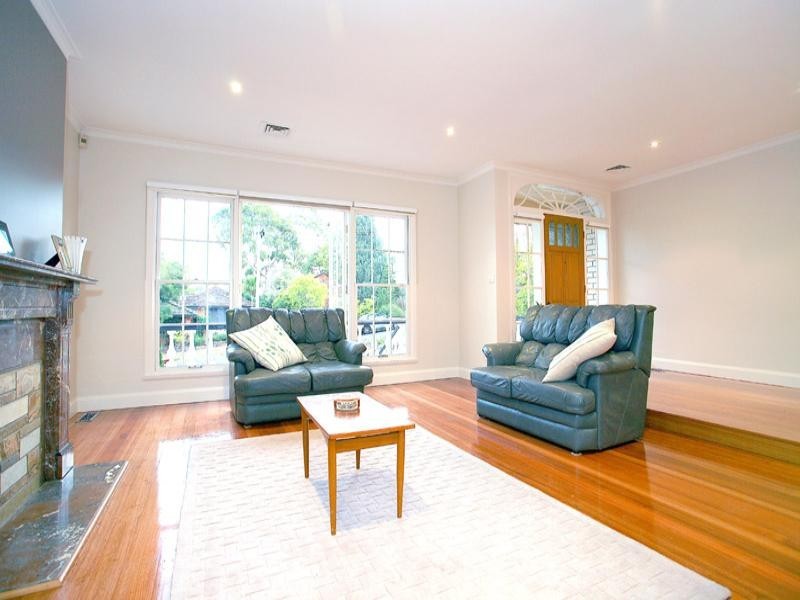 35 Dalvey Street, Heidelberg VIC 3084