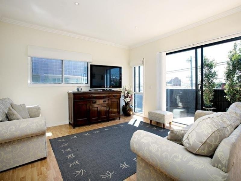 6/135 Melville Road, Brunswick West VIC 3055