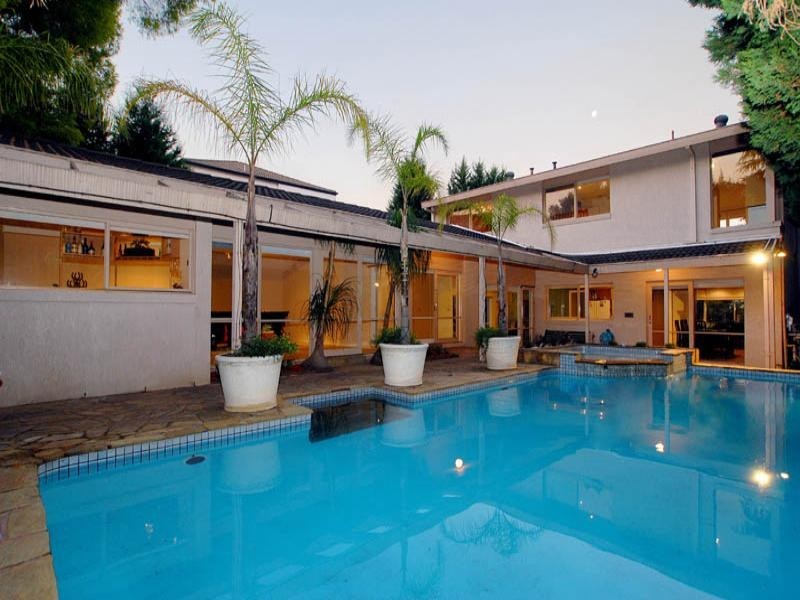 5 Paisley Close, Templestowe VIC 3106