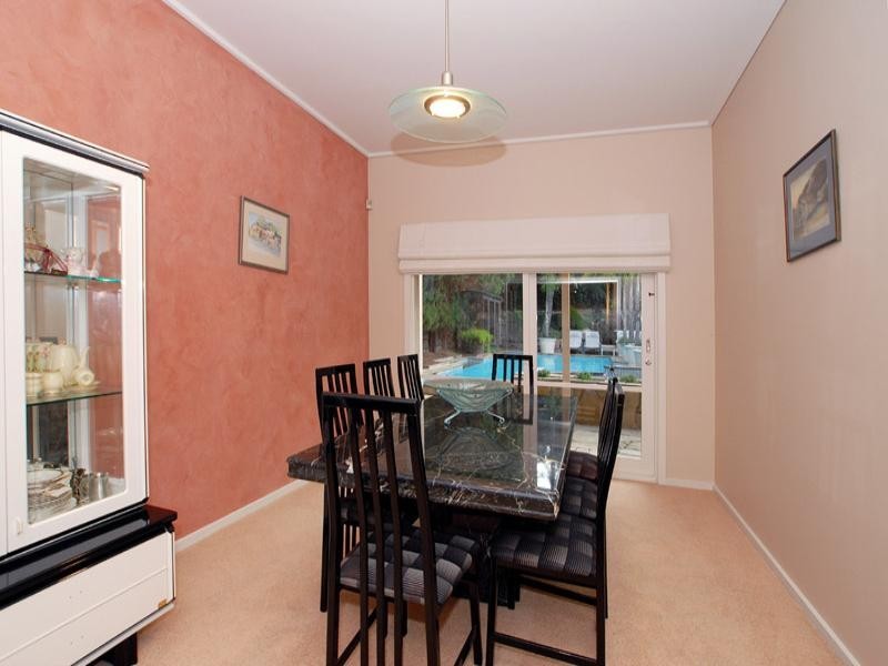 5 Paisley Close, Templestowe VIC 3106