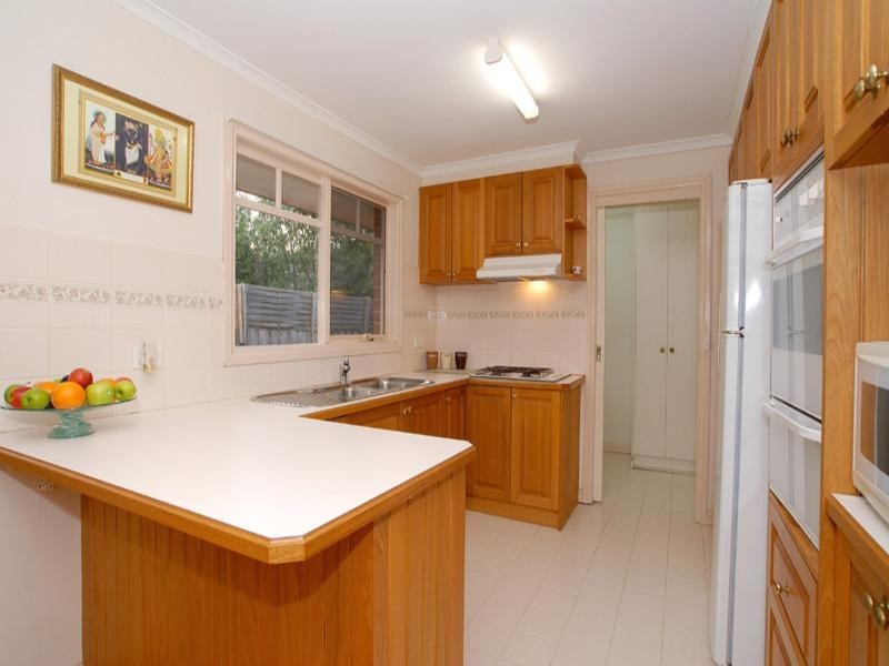 54 Ashmore Road, Forest Hill VIC 3131