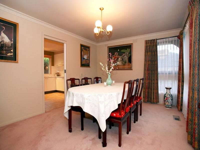 14 Saturn Terrace, Doncaster East VIC 3109