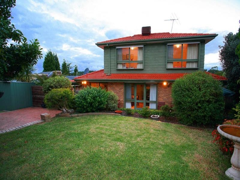 14 Saturn Terrace, Doncaster East VIC 3109