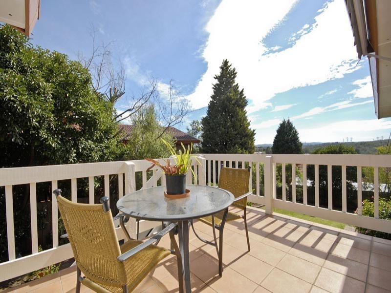 7 Five Crown Grove, Doncaster East VIC 3109