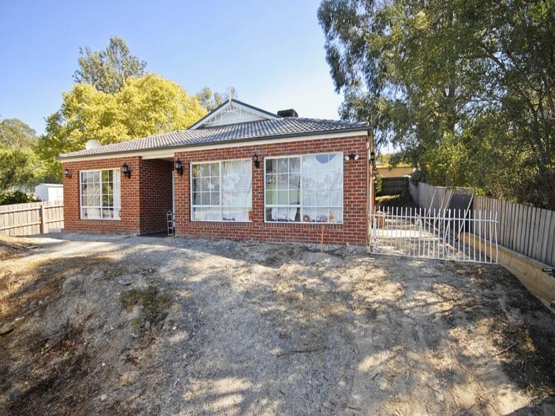 13A Humber Road, Croydon North VIC 3136