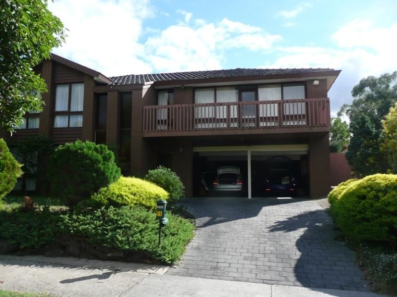 11 Taunton Street, Doncaster East VIC 3109