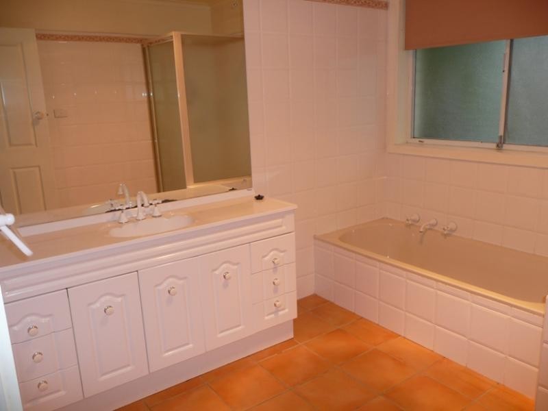 30 Dillwynia Avenue, Templestowe Lower VIC 3107