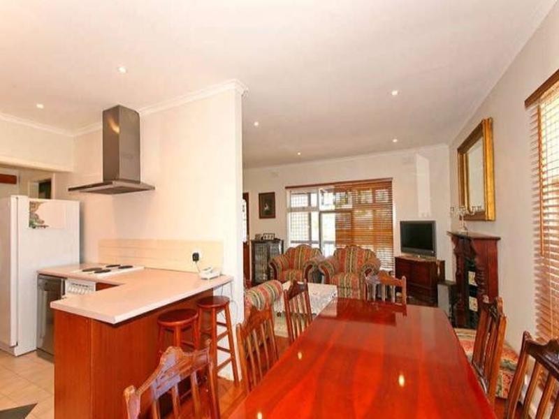 45 Russell Crescent, Doncaster East VIC 3109