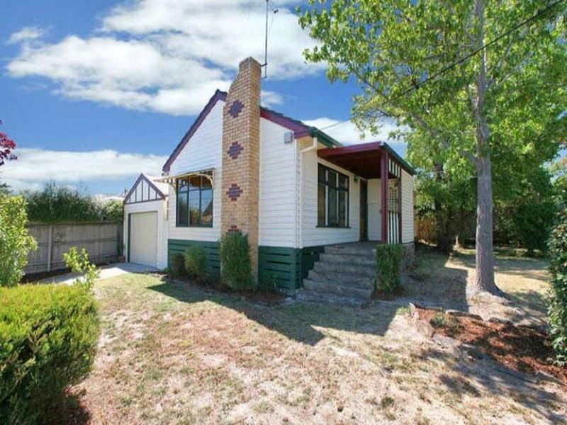 45 Russell Crescent, Doncaster East VIC 3109