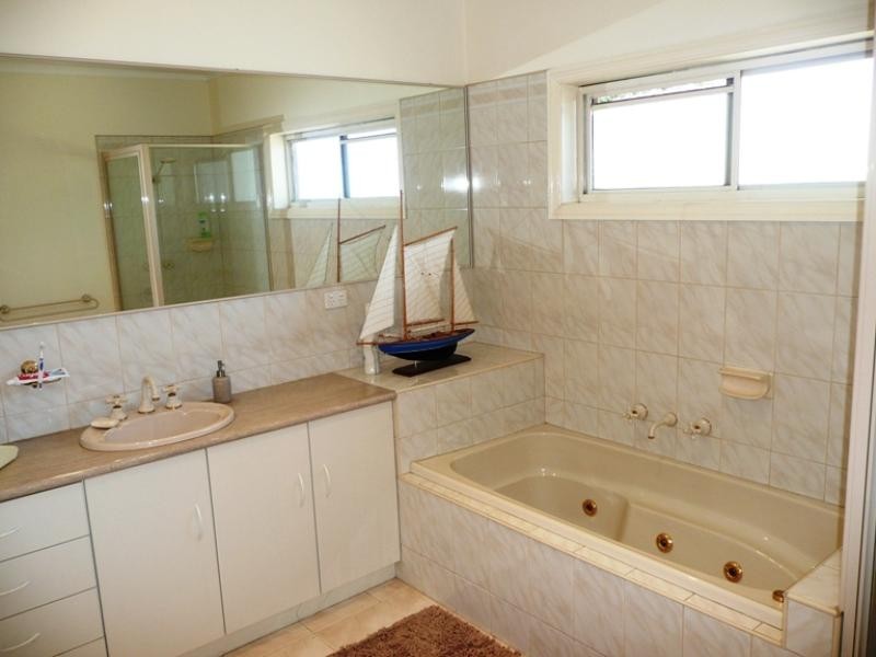 106 Ayr Street, Doncaster VIC 3108