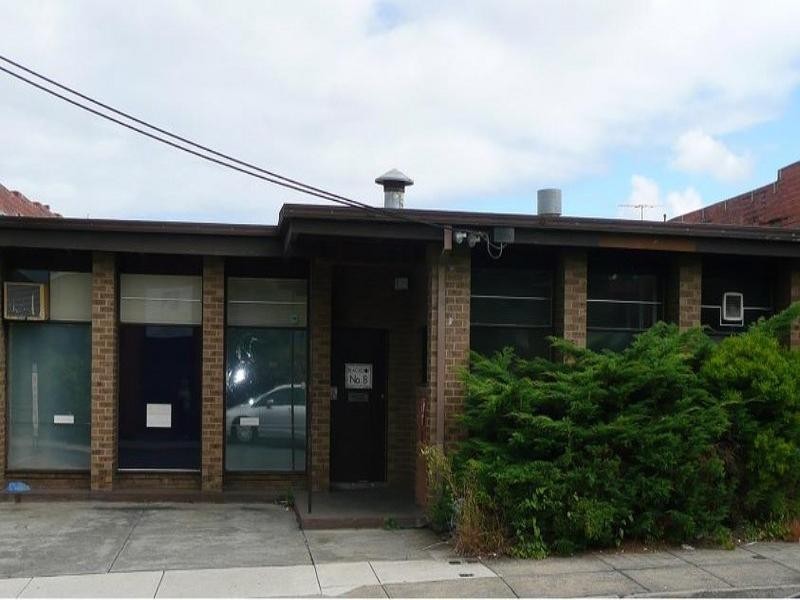 8 Ellingworth Parade, Box Hill VIC 3128