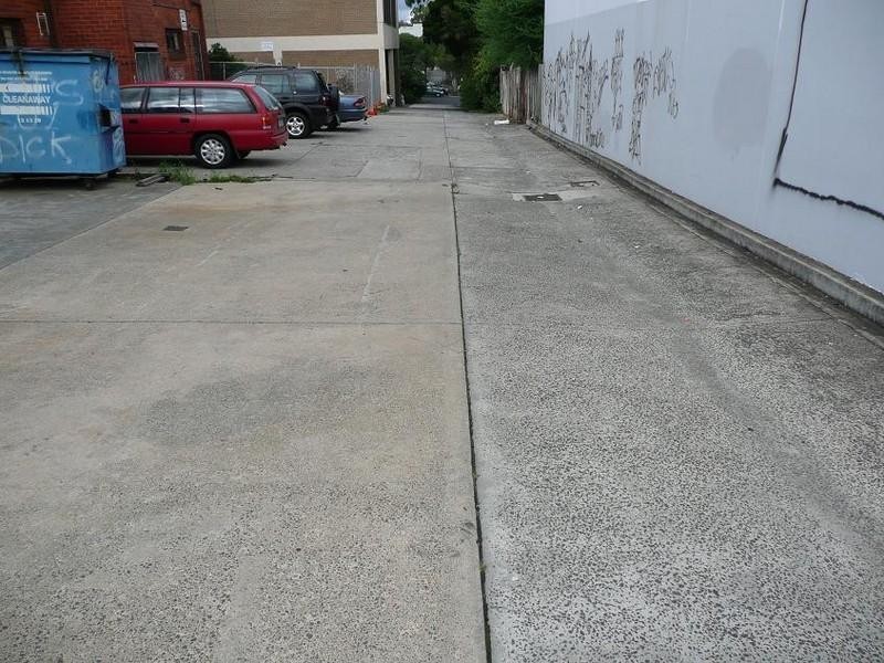 8 Ellingworth Parade, Box Hill VIC 3128