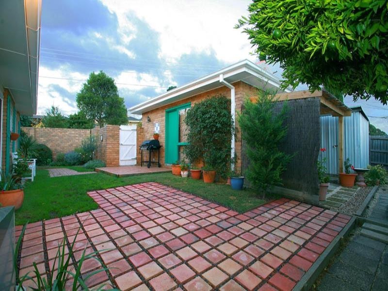 30 Eucalypt Avenue, Templestowe Lower VIC 3107