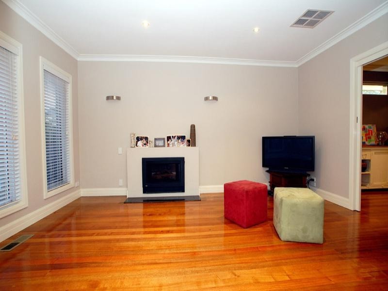 15 Hamal Street, Donvale VIC 3111