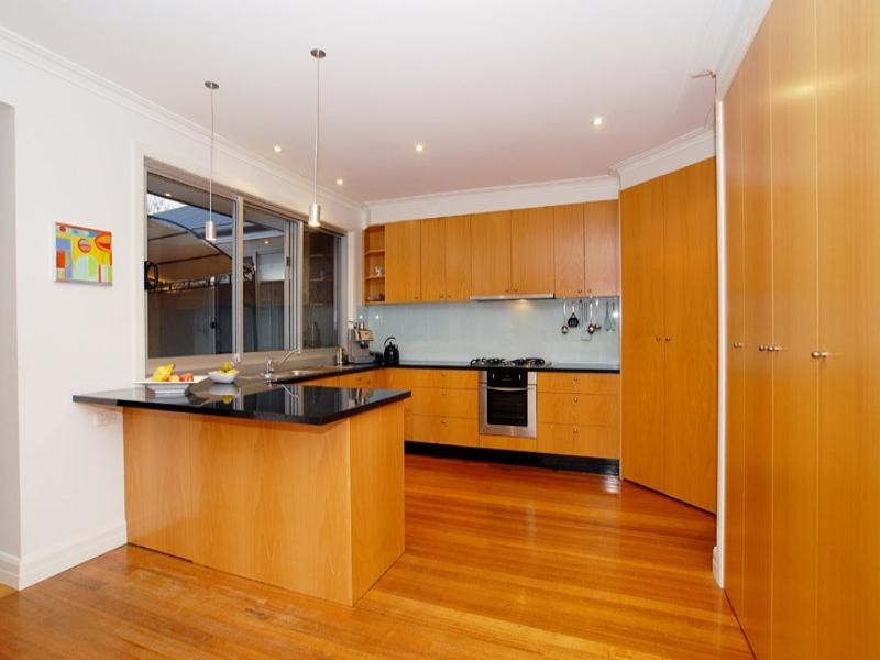 15 Hamal Street, Donvale VIC 3111