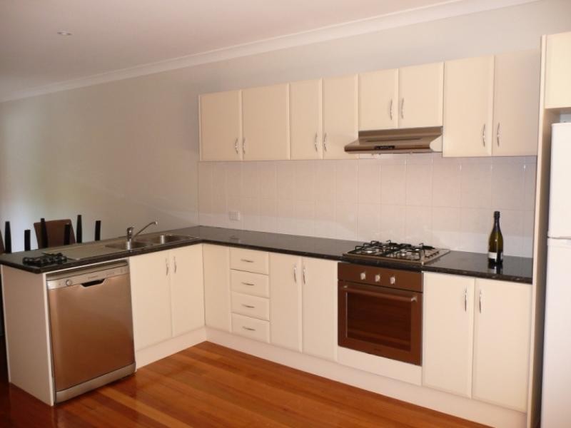 2/55 Cassowary Street, Doncaster East VIC 3109