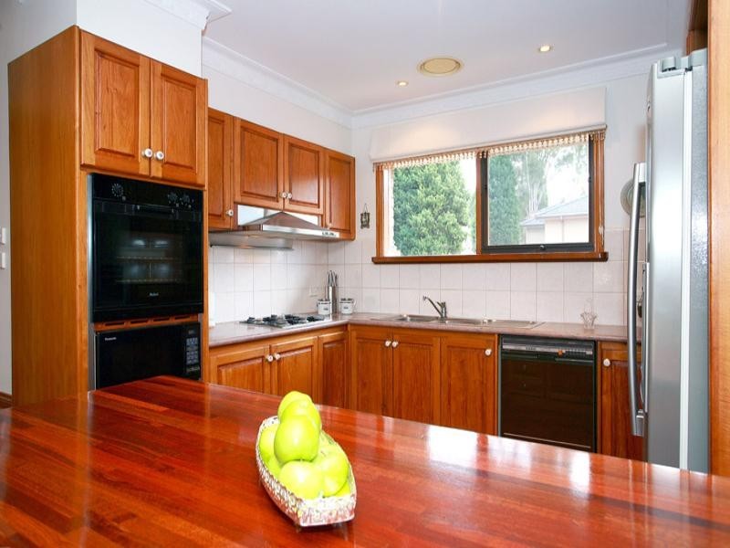 41 Woodhouse Road, Doncaster East VIC 3109