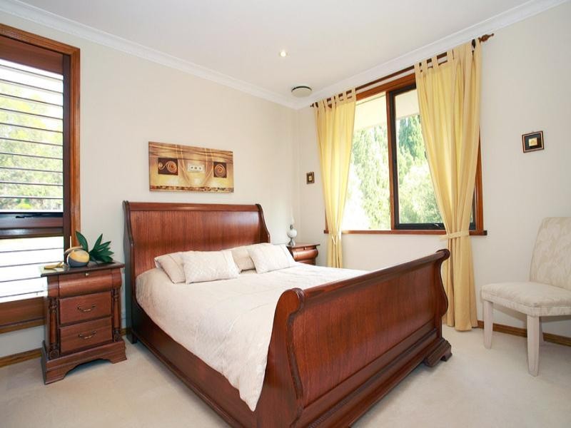 41 Woodhouse Road, Doncaster East VIC 3109