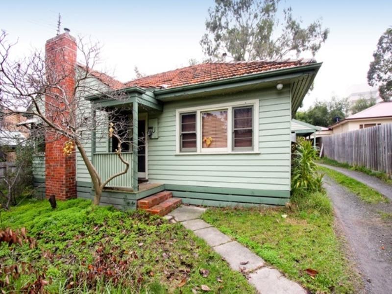 9 Eastfield Road, Ringwood East VIC 3135