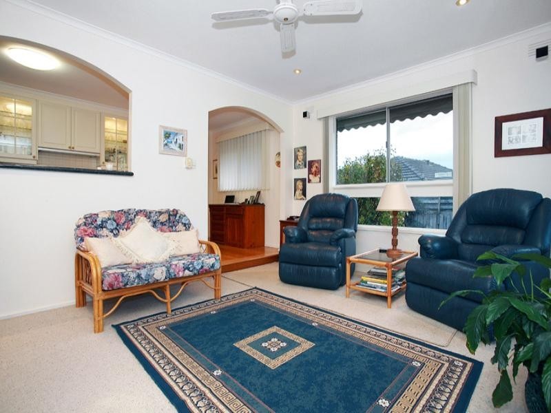 9 Grevillea Road, Doncaster East VIC 3109