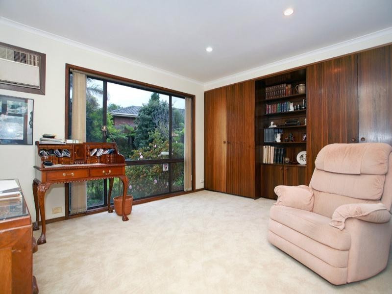 9 Grevillea Road, Doncaster East VIC 3109