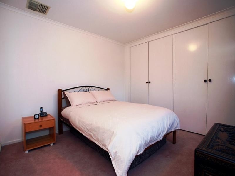 14 Saturn Terrace, Doncaster East VIC 3109