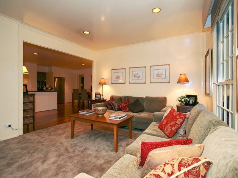 10 Warrick Grove, Templestowe VIC 3106