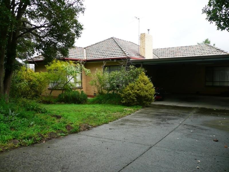 69 Tram Road, Doncaster VIC 3108