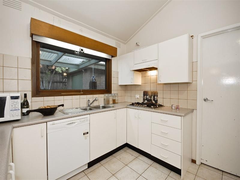 1 Belinda Crescent, Doncaster East VIC 3109