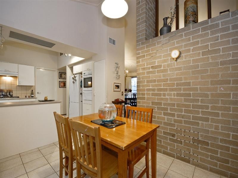 1 Belinda Crescent, Doncaster East VIC 3109