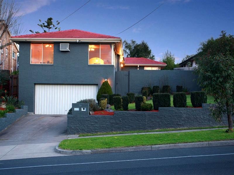 24 Lynnwood Parade, Templestowe Lower VIC 3107