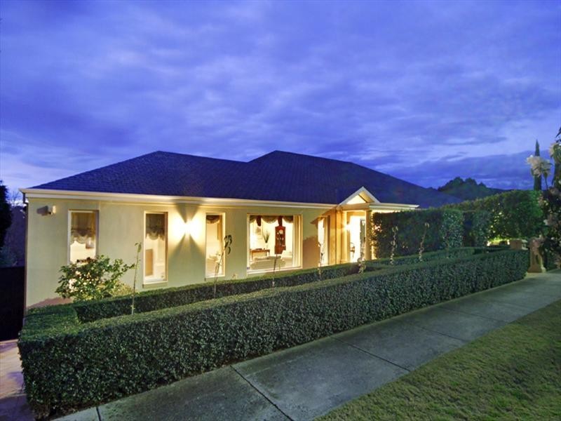 66 Deep Creek Drive, Doncaster East VIC 3109