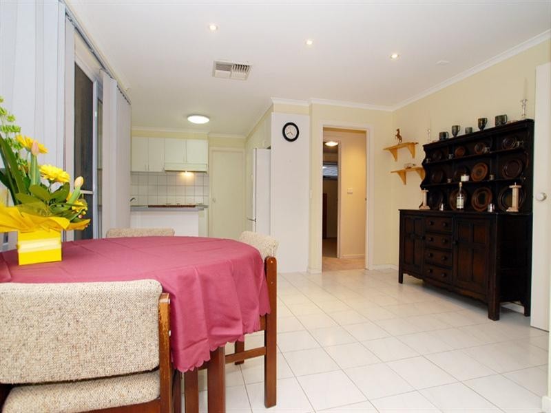 2/5 Thiele Street, Doncaster VIC 3108