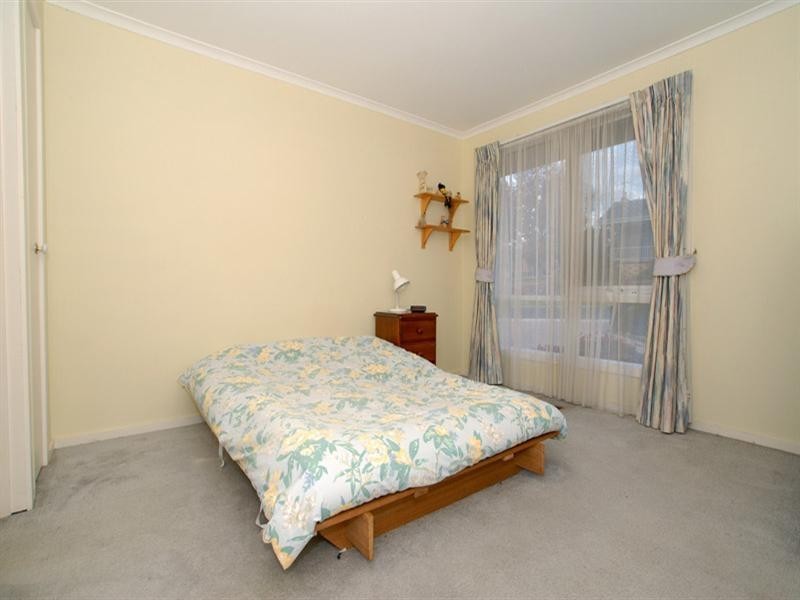 2/5 Thiele Street, Doncaster VIC 3108