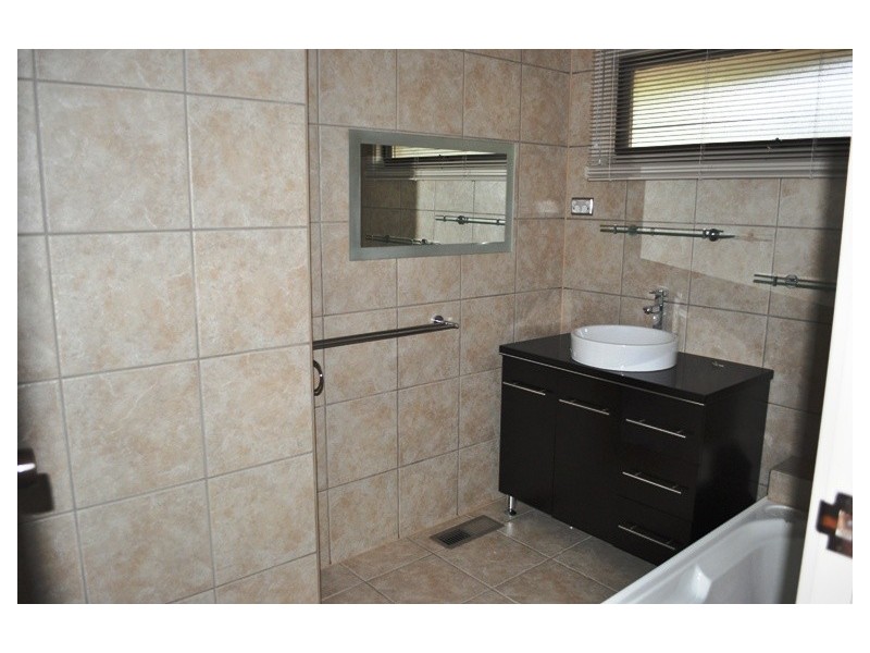 14 Saturn Terrace, Doncaster East VIC 3109