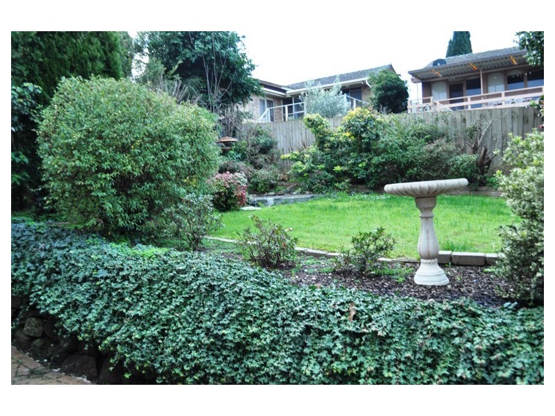 14 Saturn Terrace, Doncaster East VIC 3109