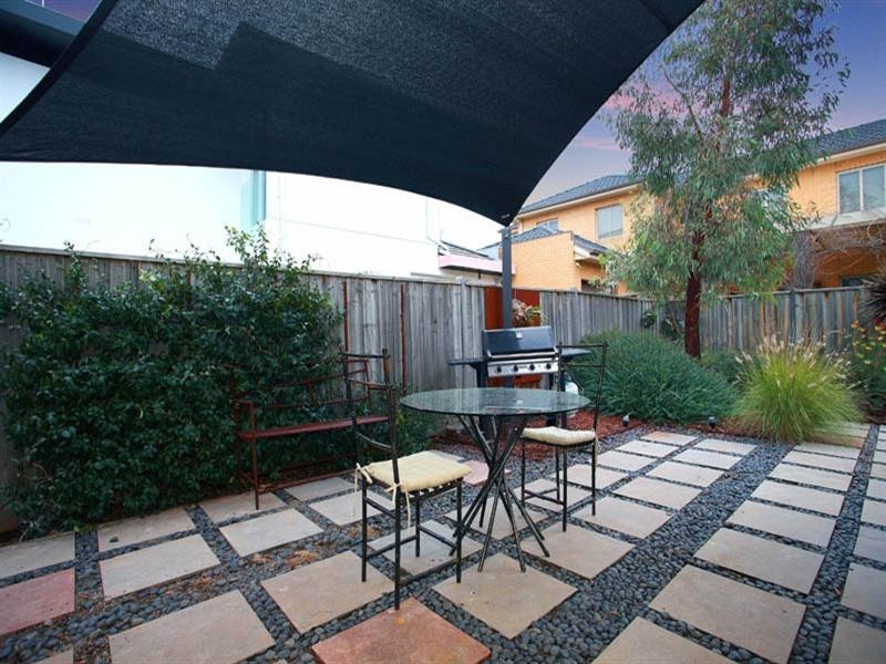 48 Scenic Drive, Werribee VIC 3030