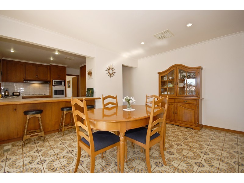 17 Vivaldi Court, Templestowe VIC 3106