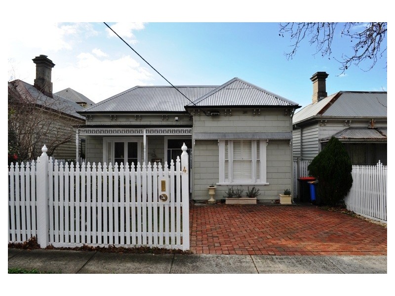 4 Seymour Grove, Camberwell VIC 3124