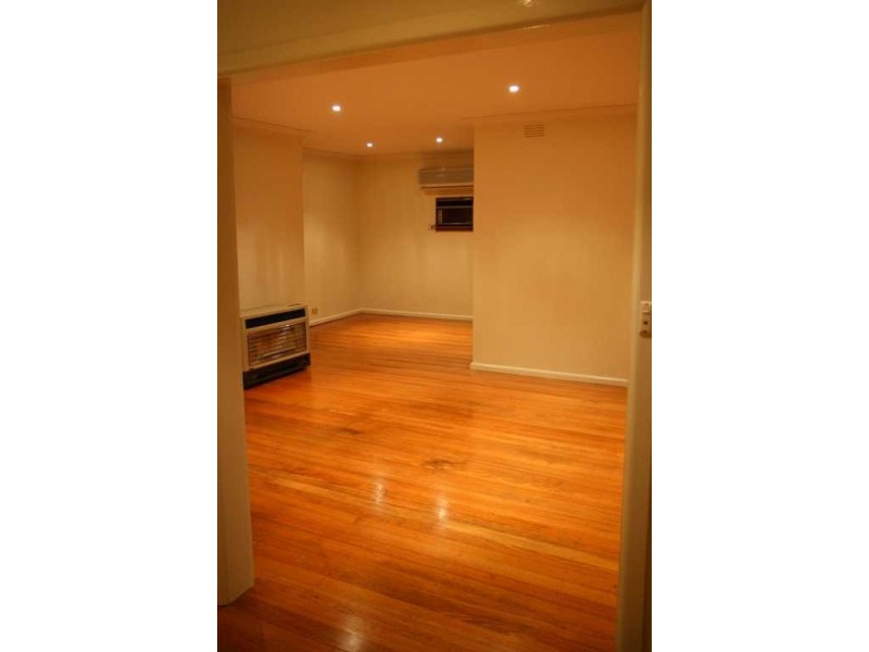 4 Armin Street, Scoresby VIC 3179