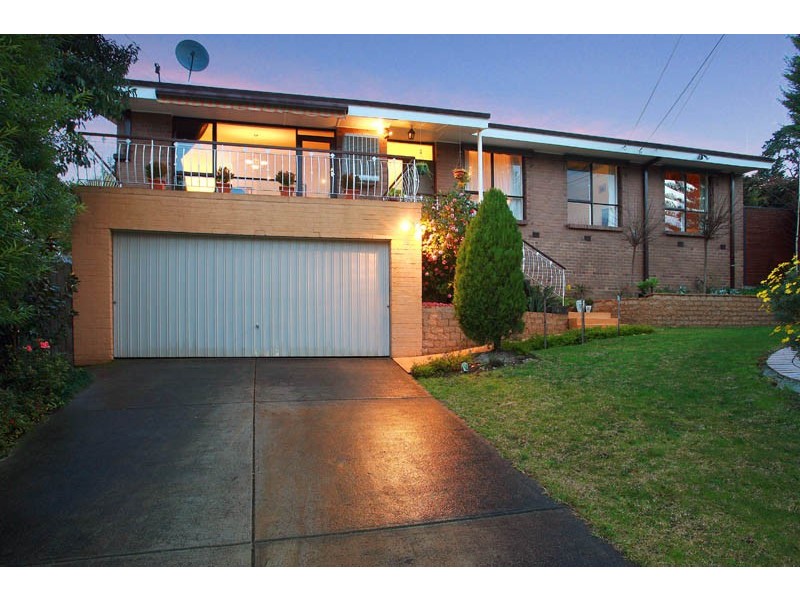 6 Snow Gum Road, Doncaster East VIC 3109