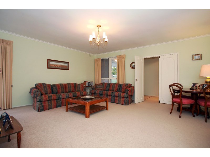 4 Alburnum Crescent, Templestowe Lower VIC 3107