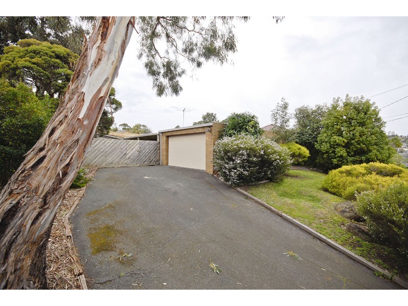 30 Mahoney Street, Templestowe VIC 3106