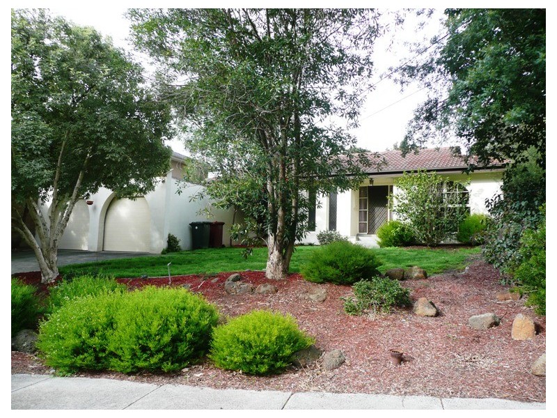 25 Saxon Street, Doncaster VIC 3108