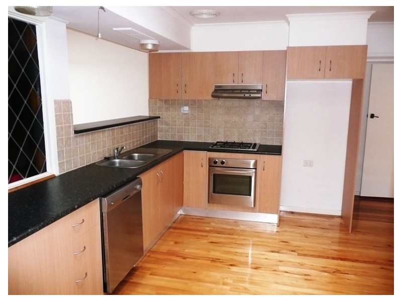 25 Saxon Street, Doncaster VIC 3108