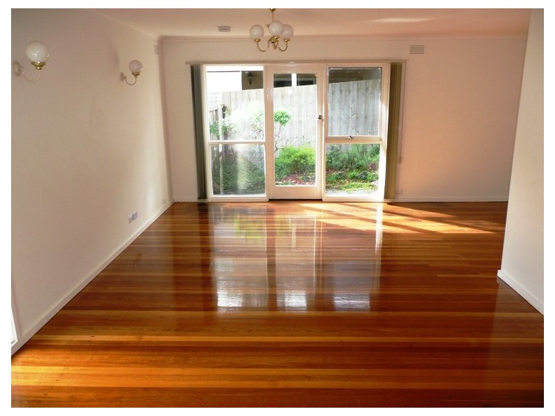 25 Saxon Street, Doncaster VIC 3108